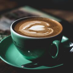 Kawa i herbata – co musisz o niej wiedzieć